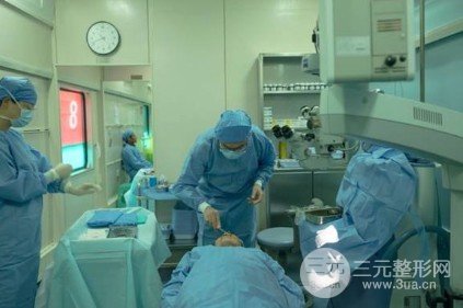 三门峡口腔医院种植牙价格表